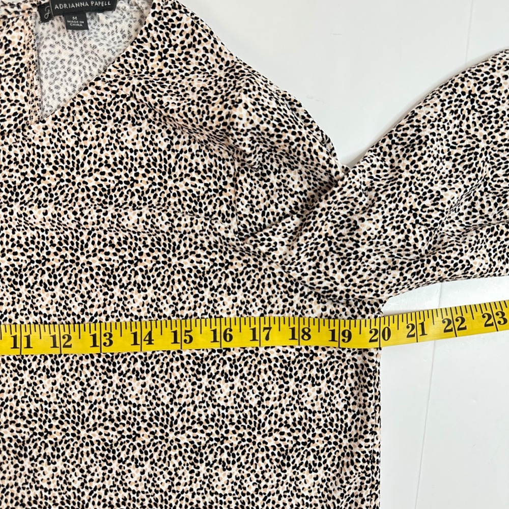 Adrianna Papell 3/4 Sleeves Blouse Womens Medium Tan Black Animal Print  Top - Picture 4 of 9